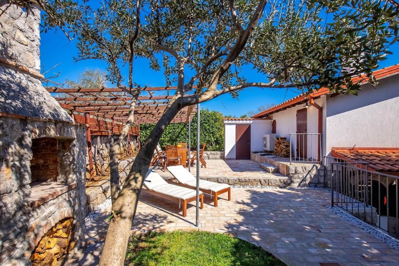 Olea Villa Ika Luaran gambar